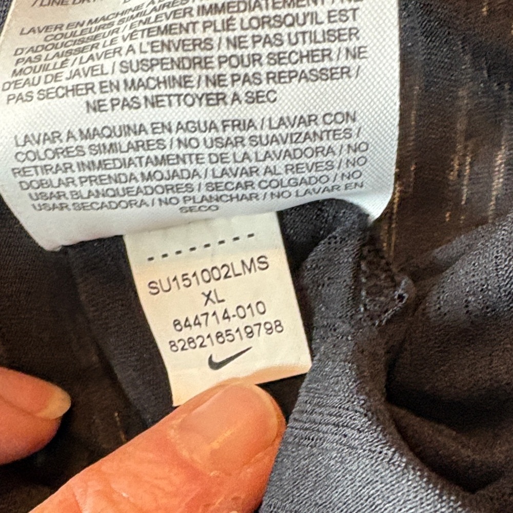 Nike Women's Black Strappy Tank Top - Picture 5 of 8